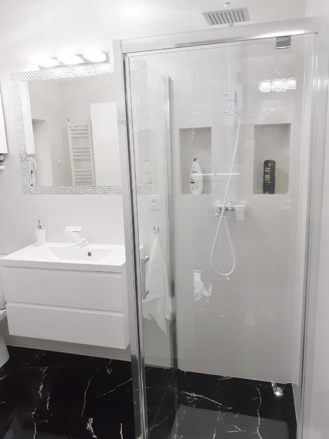 Apartament Glamour Γκνιέζνο Εξωτερικό φωτογραφία